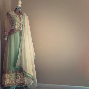 Indian Pakistani dress Beautiful gold & white work